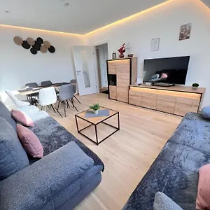 modern-flatwith-2-rooms.vienna-besthotels.com/