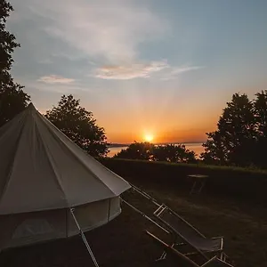  Luxe tent Lodg'ing Nature Camp Presqu'ile Crozon